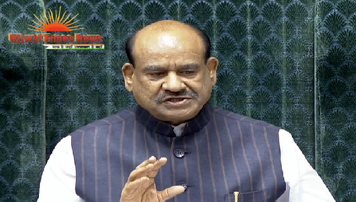 विपक्ष के विरोध के बीच लोकसभा नहीं चला, प्रश्नकाल और शून्यकाल दोनों बाधित